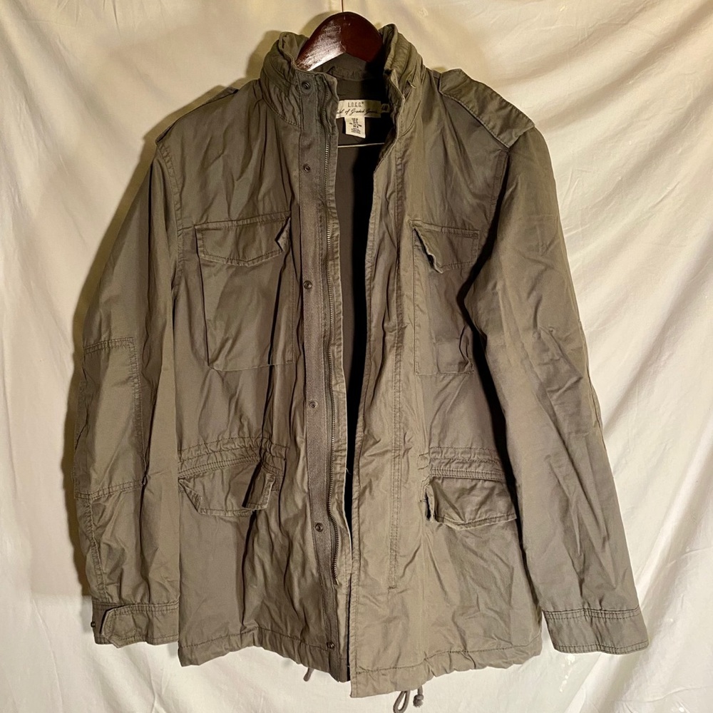 H&M men’s olive military jacket w/ collar hood